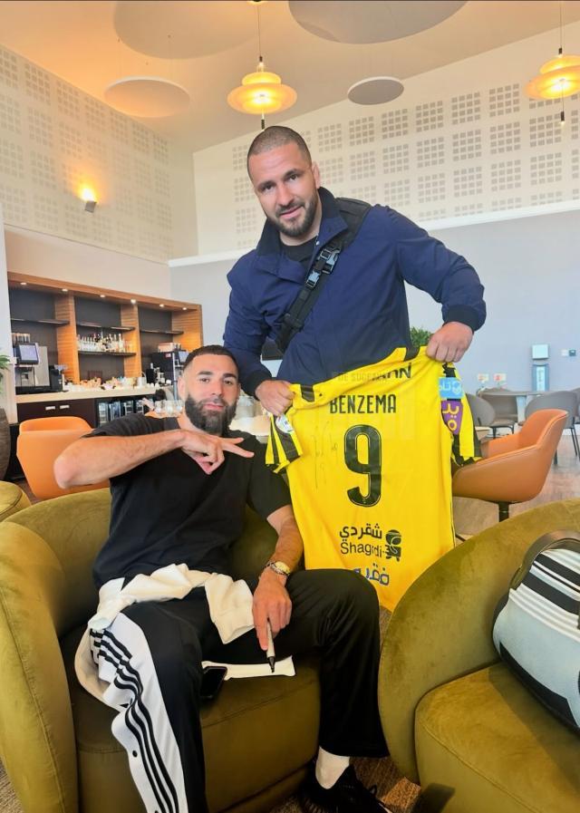 Alături de Benzema