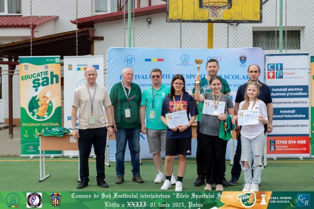 88 de tineri șahiști au participat la Festivalul interjudețean „Zilele sportului școlar”, desfășurat la Putna
