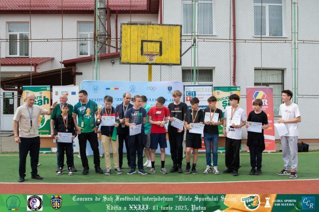 88 de tineri șahiști au participat la Festivalul interjudețean „Zilele sportului școlar”, desfășurat la Putna