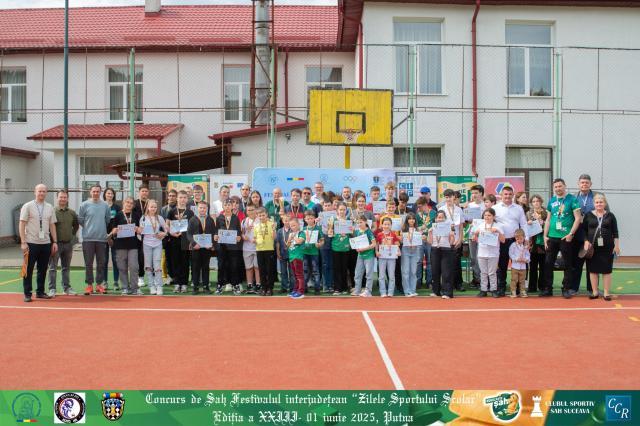 88 de tineri șahiști au participat la Festivalul interjudețean „Zilele sportului școlar”, desfășurat la Putna