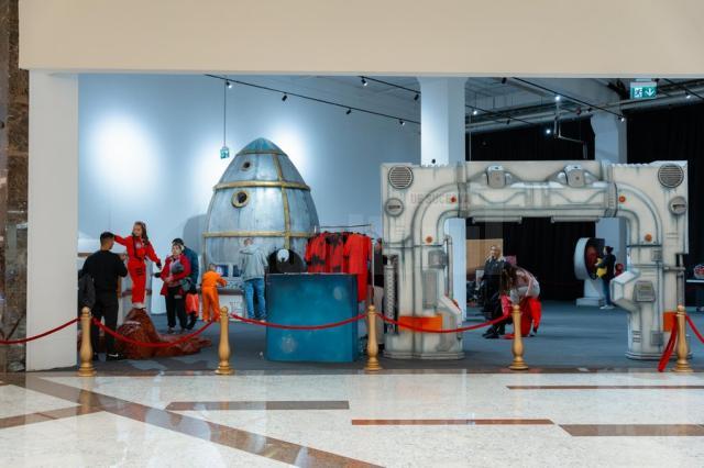 Expoziția First Kids on Mars și locul de joacă digital Cosmos, disponibile publicului până pe 15 iunie, la Iulius Mall
