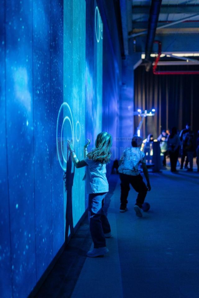 Expoziția First Kids on Mars și locul de joacă digital Cosmos, disponibile publicului până pe 15 iunie, la Iulius Mall