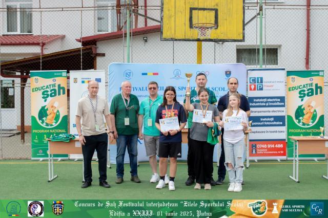 88 de tineri șahiști au participat la Festivalul interjudețean „Zilele sportului școlar”, desfășurat la Putna