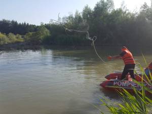 Salvatorii de la ISU avertizează asupra riscului de înot în locuri neamenajate