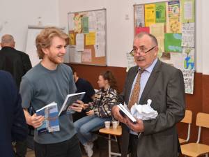 Prof Vasile Solcanu