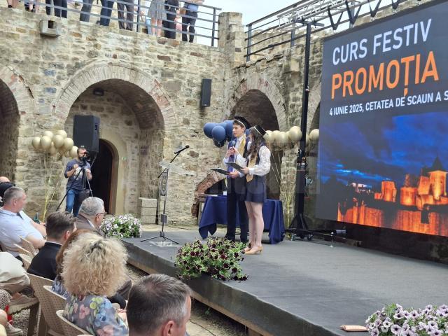 Ultimul clopoțel al promoției cu numărul 165 a Colegiului ”Ștefan cel Mare”