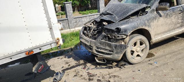 Un șofer mort de beat a provocat o tamponare cu trei mașini
