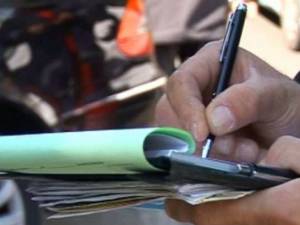 Țigări și alcool de contrabandă, găsite în Bazarul Rădăuți