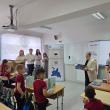 Competiție educațională de limbă engleză pentru copiii de clasa I  la LTSM Cajvana. Învățarea prin joacă