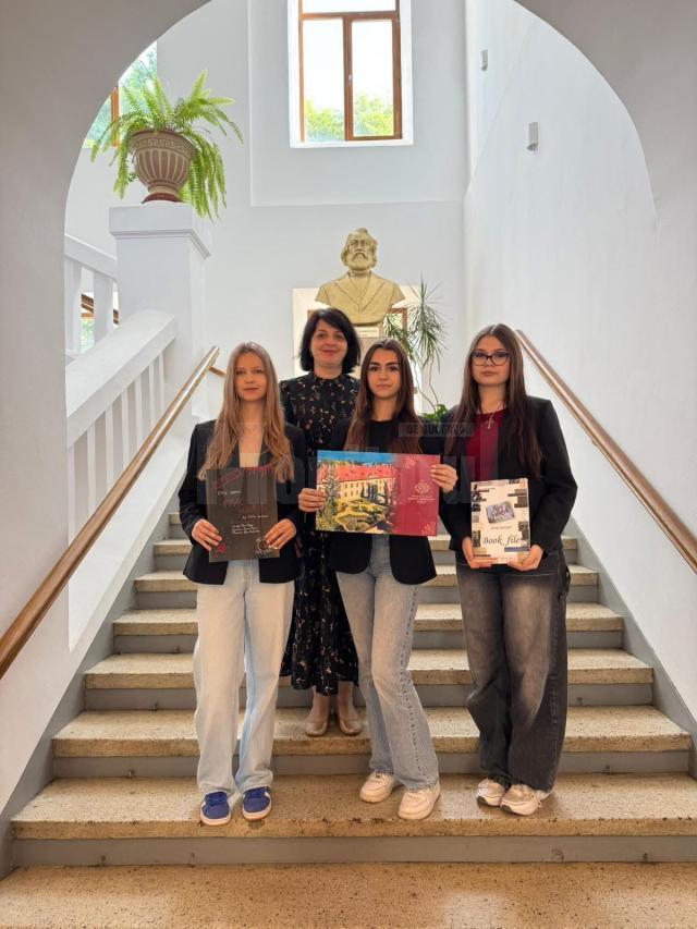 Opt distincții, dintre care cinci premii I, obținute de Colegiul „Hurmuzachi” la concursul național “CDIdei în cărți”