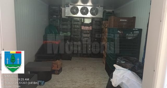 Amenzi de 360.000 de lei și suspendarea activității pentru șase firme de colectare și prelucrare a ciupercilor comestibile