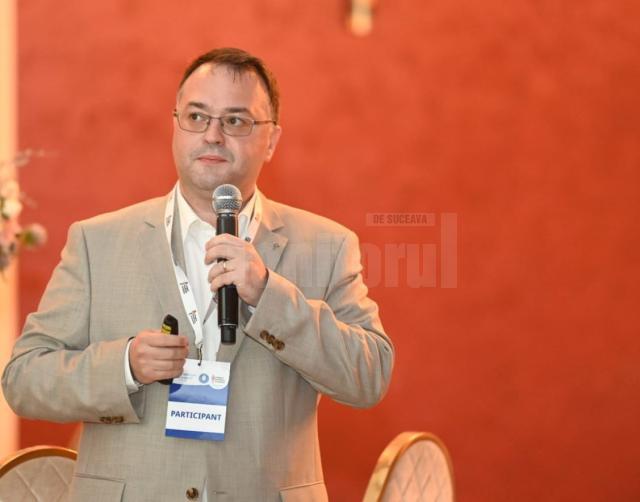 Coordonatorul Centrul Antidiabetic Suceava, lector univ. dr. Claudiu Cobuz, medic primar-șef al secției clinice Diabet zaharat, nutriție și boli metabolice