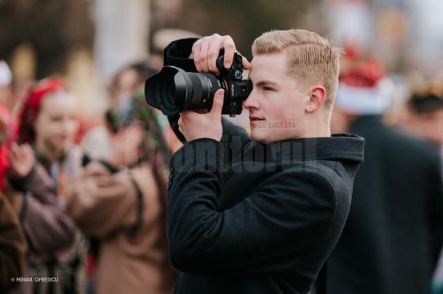 Matei Trofin, pasionat de foto și cinematografie, spune prin lentila camerei poveștile din viața colegiului militar