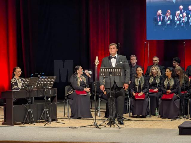 Muzica vibrantă a lui Ciprian Porumbescu, ascultată cu emoție de sute de spectatori, la Suceava