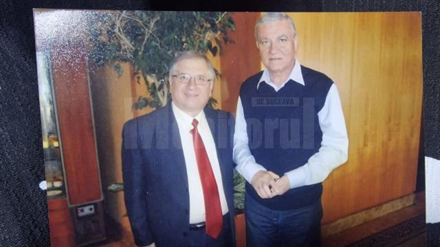 Alături de Mircea Sandu