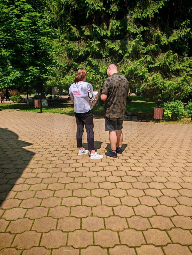 Testare gratuită a riscului consumului de alcool, în parcurile din Vatra Dornei, Fălticeni, Câmpulung Moldovenesc, Gura Humorului și Rădăuți