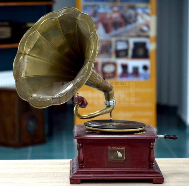 Muzeul Radioului, cu peste 600 de exponate, va fi inaugurat vineri