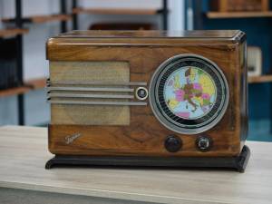 Muzeul Radioului, cu peste 600 de exponate, va fi inaugurat vineri, la Siret