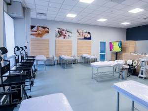 Sala de Cosmetică de la Școala Postliceală