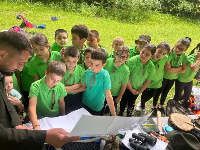 Elevi de la Şcoala Gimnazială Pârteştii de Sus, „silvicultori pentru o zi”