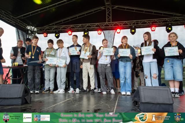 62 de copii au participat la competiția de șah Cupa „Călimani”, ediția a II-a