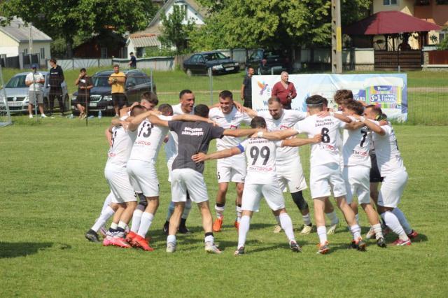 Bucovina Dărmănești a obținut calificarea în Liga a IV-a