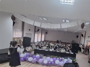 374 de elevi au participat la Concursul județean „O carte pentru un prieten”, organizat de Școala Gimnazială Siminicea