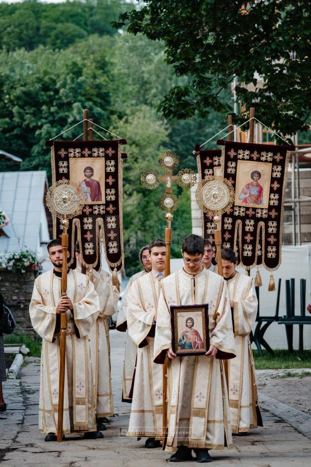 A început sărbătoarea ocrotitorului Cetății Sucevei, Sfântul Ioan cel Nou, palladium al Moldovei de peste șase veacuri