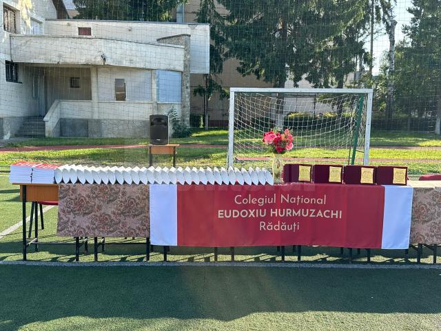 Festivitatea de încheiere a anului școlar la Colegiul Național „Eudoxiu Hurmuzachi”