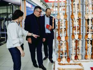 Târgul de Sânziene, în incinta Shopping City Suceava