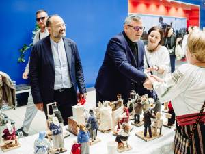 Târgul de Sânziene, în incinta Shopping City Suceava