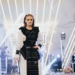 Portul tradițional românesc, reinterpretat elegant de o tânără creatoare de modă din Suceava