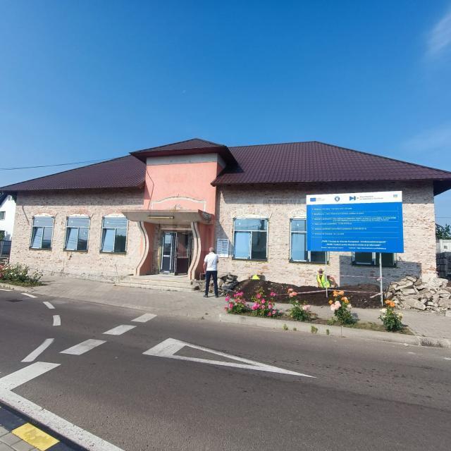 Noua bibliotecă din Moara începe să prindă contur