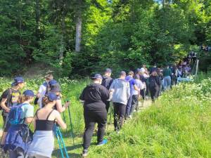 Start pentru prevenție și educație: 60 de tineri au participat la o tabără în Mănăstirea Humorului, o etapă importantă a unui proiect dedicat sănătății emoționale și prevenirii consumului de substanțe interzise.