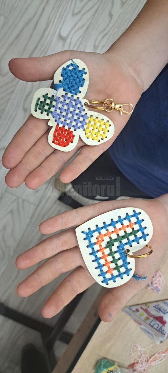 Ziua Universală a Iei, sărbătorită de Clubul Soroptimist și „Bucovina coase ie” alături de copii din Pătrăuți