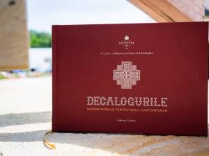 Despre decaloguri și nu numai