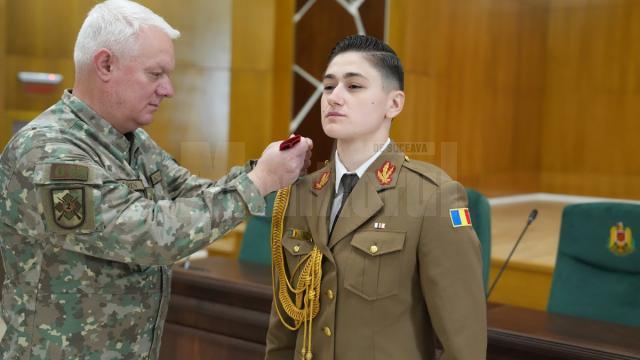 Miruna Gabriela Duracu a devenit oficial ofițer al armatei române. Foto FB MapN