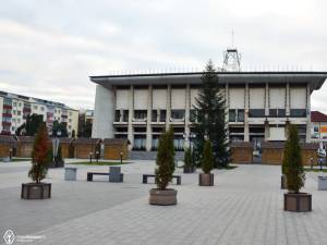 Sala de spectacole a Casei de Cultură Suceava, închisă de pompieri din cauza riscurilor de securitate la incendiu