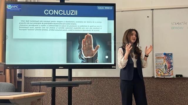 Eleva Gabriela Tătaru de la Colegiul Economic „Dimitrie Cantemir”, pe podium la un concurs naţional pe teme de protecţia consumatorilor