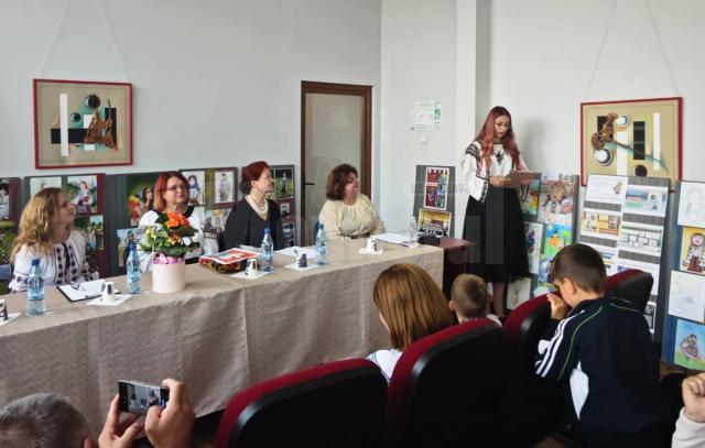 „Ia românească” – vernisaj în cadrul concursului interjudețean „Trecutul, prezentul și viitorul nostru”
