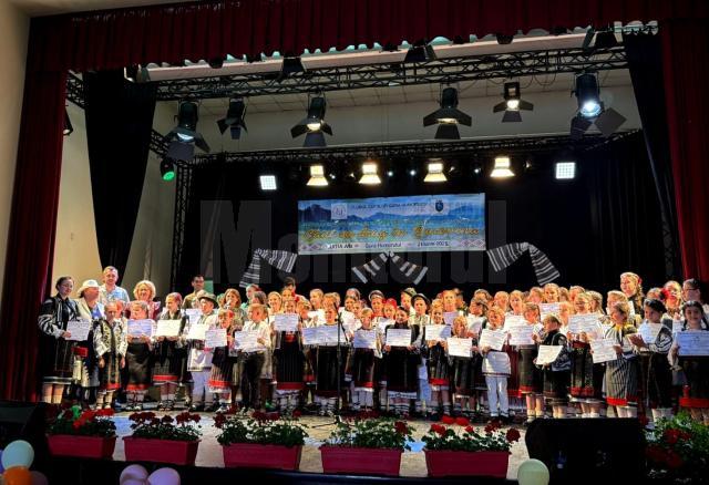 Festivalul de Folclor ,,Cânt cu drag în Bucovina’’, la a șaptea ediție, la Gura Humorului