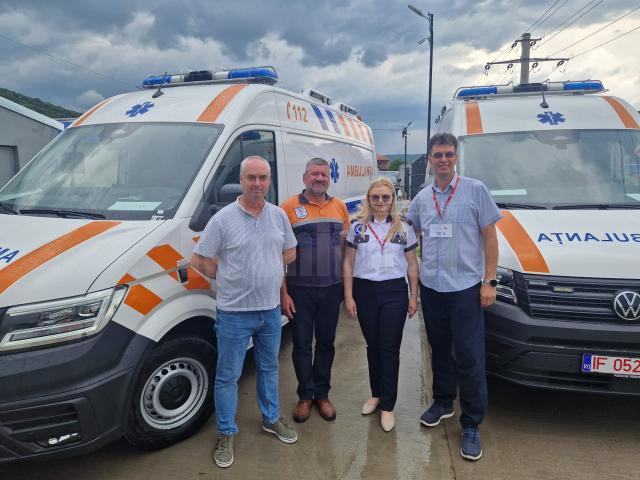 Ambulanța Suceava a primit două noi mașini de salvare dotate cu sistem automat de resuscitare