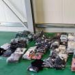 Sute de haine care par contrafăcute, ridicate de la un turc în PTF Siret