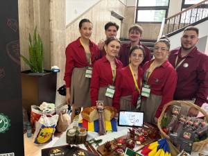 Sticksuri din carne de mistreț și iepure, realizate de studenți suceveni, premiate la București