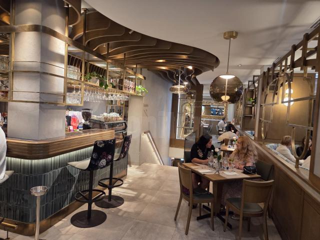 Restaurantul Latino se redeschide luni, 30 iunie