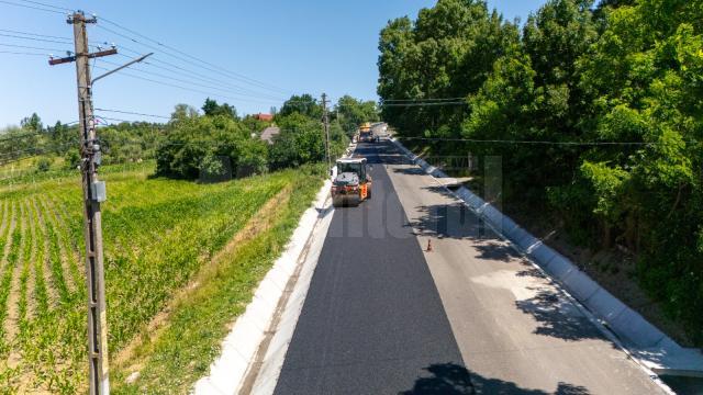 Modernizarea tronsonului de drum Uidești-Forăști-Oniceni se finalizează cu 9 luni în avans