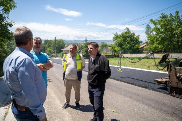 Modernizarea tronsonului de drum Uidești-Forăști-Oniceni se finalizează cu 9 luni în avans