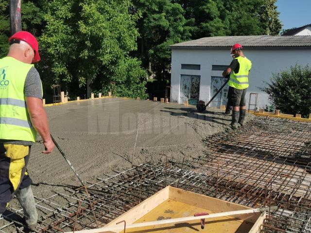 Lucrările la creșa din Siret avansează în ritm susținut