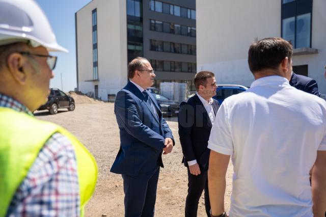 Ministrul Dezvoltării, Cseke Attila, a garantat finanțarea pentru Sala Polivalentă, căminul studențesc de la Moara și Palatul Administrativ din Suceava