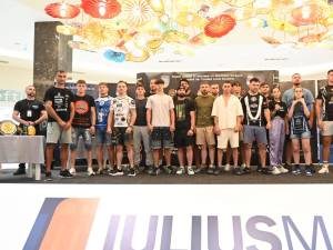 Prezentarea sportivilor și cântarul oficial au prefațat Gala Colosseum Tournament 46 de la Suceava